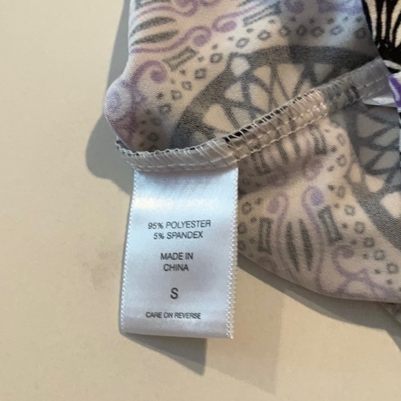 New York and Company sleeveless print top, small - Picture 5 of 5